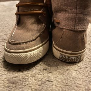 Sperry’s gently used